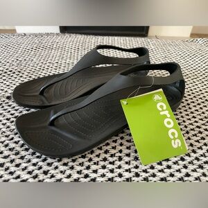 Crocs Sexi Serena Flip Sandals Size 9 new with tags